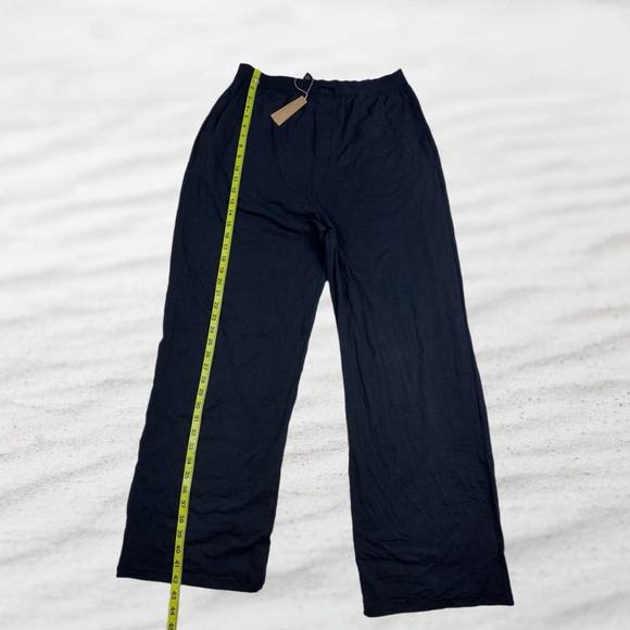 SKIMS Boyfriend Loose Pant - Onyx - Size Large - NWT - Picture 11 of 16